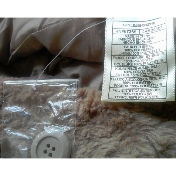 BB Dakota Light Cocoa Wrap Faux Fur Side Pocket Coat in size M - Picture 12 of 12